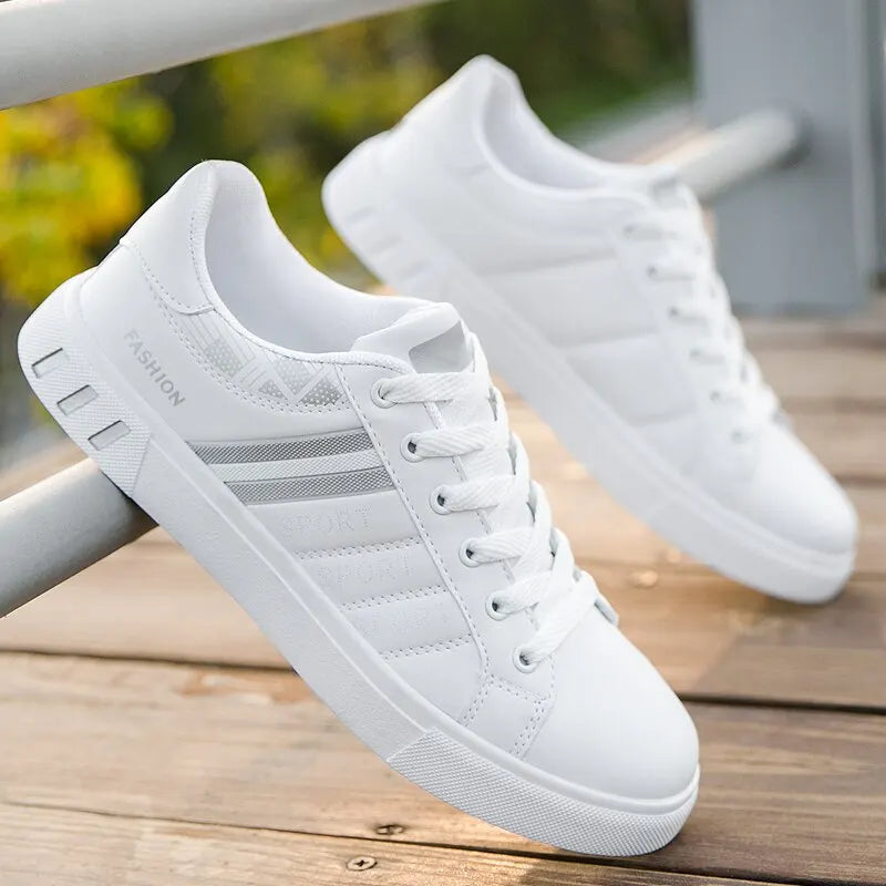 2024 Mens Casual Sneakers New Fashion Lace-up White