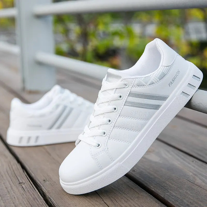 2024 Mens Casual Sneakers New Fashion Lace-up White